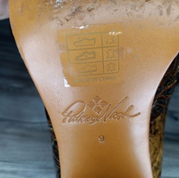 Patricia Nash Anita Block Heel Pumps 9 - Picture 6 of 6